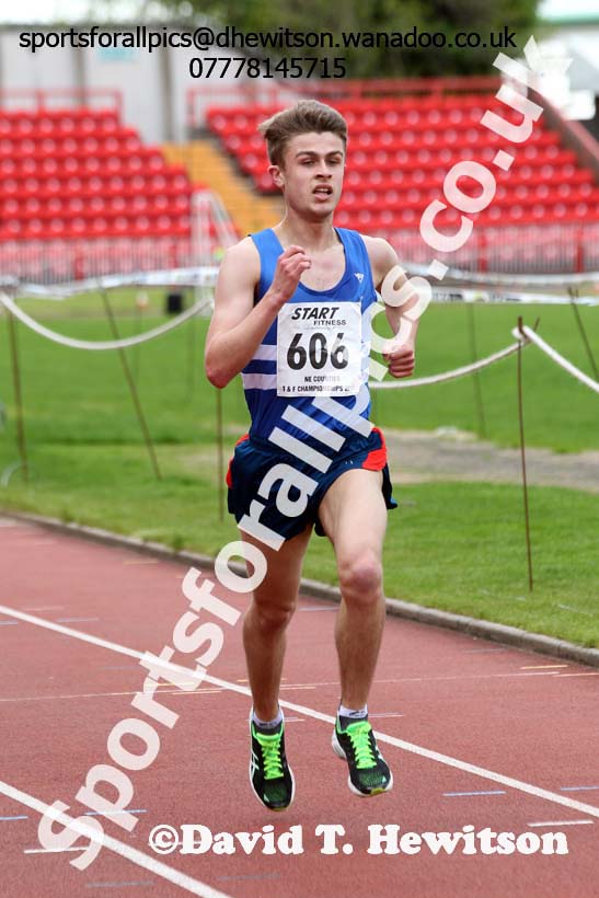 Mens under-20s, North East Track and Field Champs., Gateshead. Photo: David T. Hewitson/Sports for All Pics